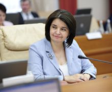 „Ministrul e la Căușeni”. Interviu NM nerealizat cu Monica Babuc, ministru al educației, culturii și cercetării