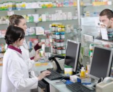 Prospectele medicamentelor vor fi traduse în rusă, însă doar online. Farmaciștii le vor tipări numai la solicitarea cumpărătorilor