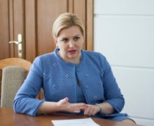 Руксанда Главан покинула партию Pro Moldova и объявила себя независимым депутатом