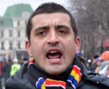 «Президент сожалеет об этой неприятной ситуации». Аппарат Санду о запрете на въезд в Молдову румынского депутата Симиона