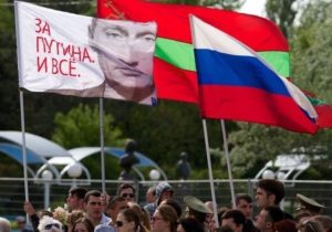 „S-au unit și votează pentru tătuca nostru Putin”. De ce are nevoie Rusia de secții de votare în Transnistria și ce poate Chișinăul?