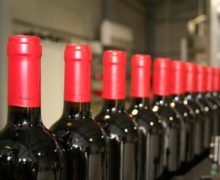 Россия собирается отменить ограничения по месту таможенного оформления молдавского вина