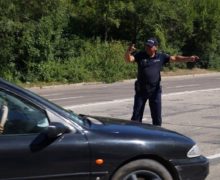 Не подвези! Как водителей в Молдове ловят на «подсадных уток», и почему подвоз оказался вне закона