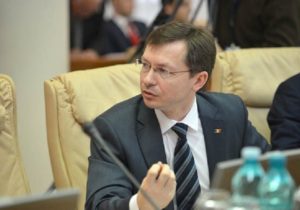 Советник президента по экономическим вопросам Вячеслав Негруца подал в отставку
