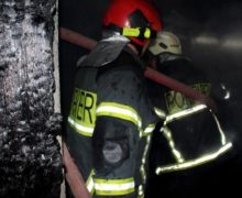 В Кишиневе на Ботанике сгорела квартира. 72-летняя хозяйка госпитализирована с ожогами
