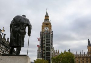 Великобритания намерена до конца года отказаться от российского угля и нефти и вводит новые санкции