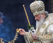 Что значит — подставить левую щеку? Патриарх Кирилл рассказал о неверном понимании Библии пацифистами