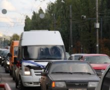 В центре Кишинева запретят парковаться на крайней правой полосе. На каких улицах?