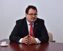 „Cetățenii Moldovei trebuie să trăiască într-o țară normală”. Interviu NM cu șeful Delegației UE Peter Michalko