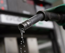 В Молдове цена на бензин достигла нового минимума в этом году