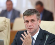 Ex-directorul SIS, Vasile Botnari, plasat în arest la domiciliu. Procurorii au contestat decizia instanței