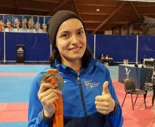 Молдавская спортсменка выиграла золото на чемпионате Нидерландов по тхэквондо. В 3 фото