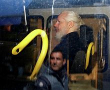 Основателя WikiLeaks Ассанжа отправили в тюрьму особо строгого режима