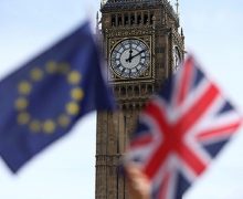 Британский парламент отклонил второе соглашение Терезы Мэй по Brexit