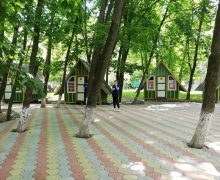 В Молдове в летних лагерях детей кормят вредными продуктами. Что еще показала проверка