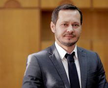 Мэр Кишинева Руслан Кодряну созвал заседание муниципальных советников. На повестке дня 73 проекта