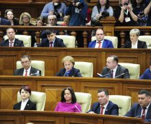 Блок ACUM пригласил ПСРМ в парламент. Что ответили социалисты?