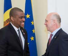 Филип обсудил с послом США ситуацию в Молдове после выборов