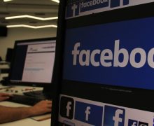 ﻿Facebook оштрафовали на $5 млрд после скандала с Cambridge Analytica