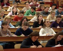Когда молдавские студенты смогут вернуться на учебу в Россию? Что сказал Додон