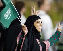 В Саудовской Аравии женщины смогут ездить за границу без разрешения мужчин