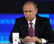 Путин сможет остаться у власти до 2036 года. Госдума поддержала поправки в Конституцию