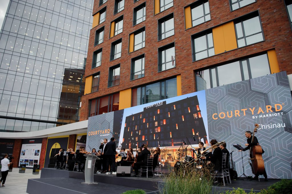 В Кишиневе компания Summa открыла гостиницу Courtyard by Marriott Chisinau и современный бизнес-центр класса «А+»