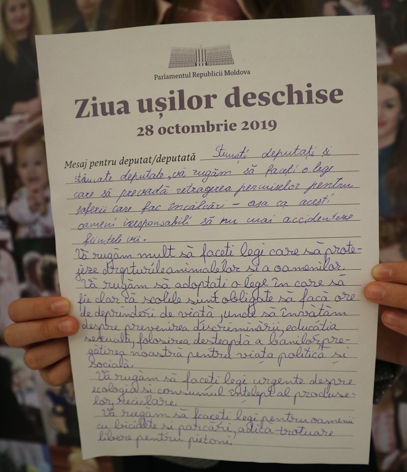 «Хватит краж и убийств». 11-летняя школьница написала письмо депутатам