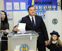 Нэстасе призвал всех голосовать. В прошлом году из-за этого отменили результаты выборов мэра Кишинева