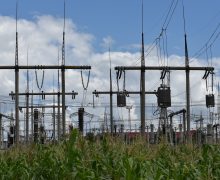 В октябре Молдова закупит электроэнергию у трех компаний. Спыну назвал закупочные цены