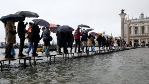Inundații devastatoare la Veneția. Nivelul apei a ajuns la aproape doi metri