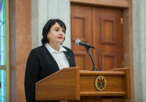 «Никто не корректировал данные о смертях». Думбрэвяну опровергла заявления Немеренко