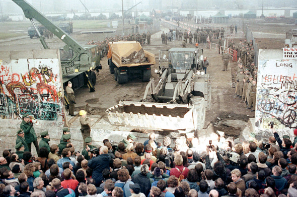 В Германии празднуют 30-летие падения Берлинской стены