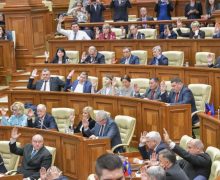 Mai puțini deputați ACUM în Biroul permanent al parlamentului. Au fost înlocuiți cu un socialist și un democrat