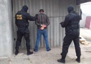 Un student din Chișinău, organizator al unui grup criminal specializat în vânzarea marijuanei, va compărea pe banca acuzațiilor