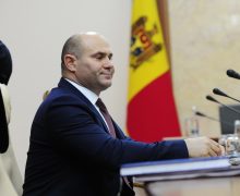Парламент Молдовы не заслушал министра внутренних дел Павла Войку