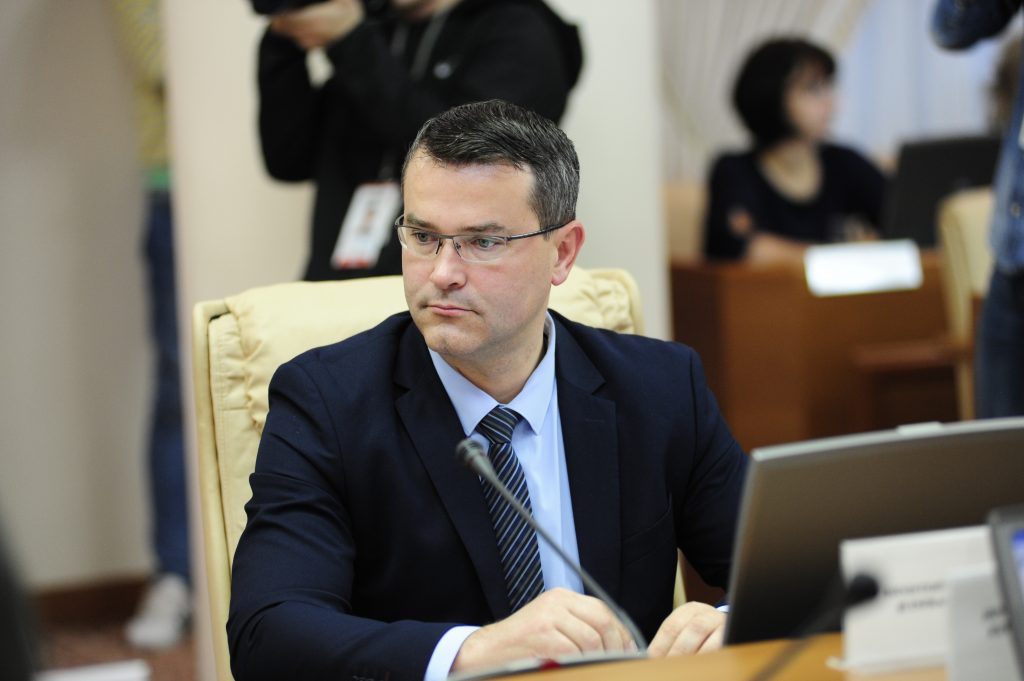 usatîi