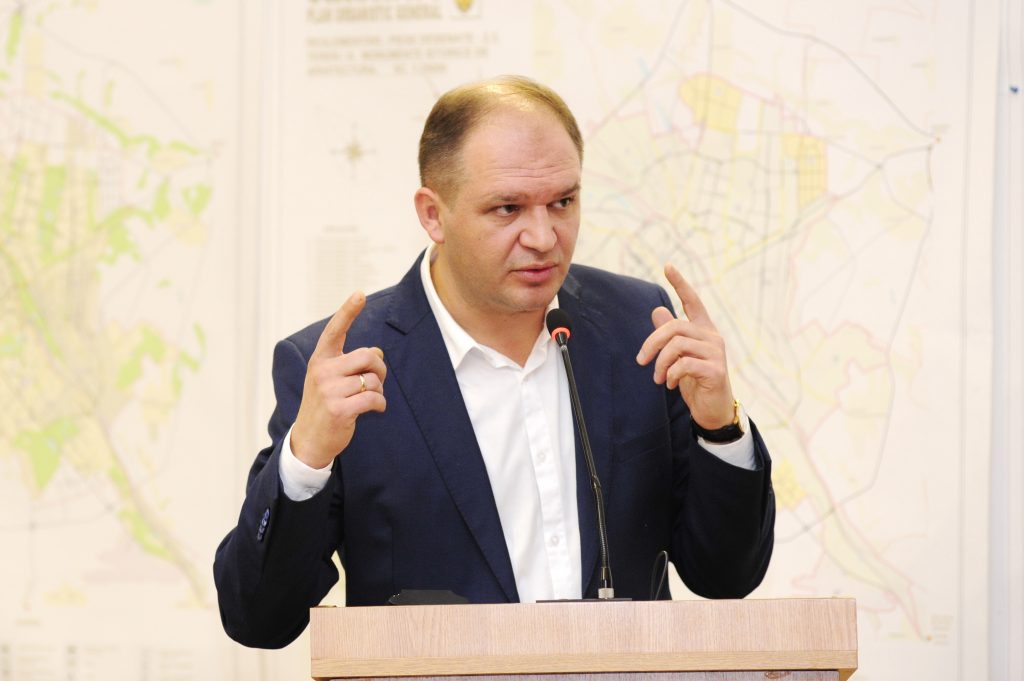 ceban în primărie