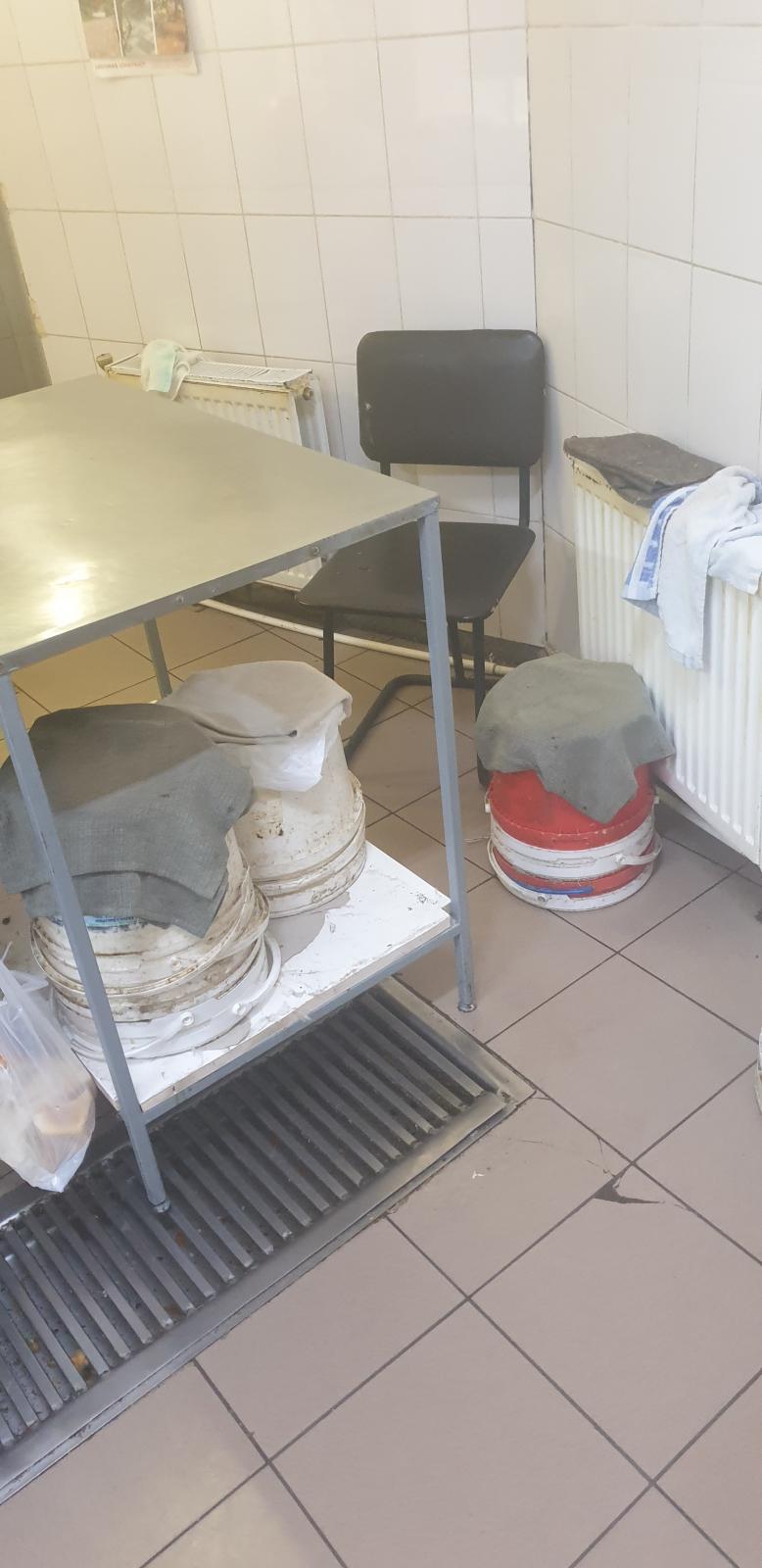 Антисанитария и нарушение условий хранения. ANSA провел внезапные проверки в магазинах Кишинева
