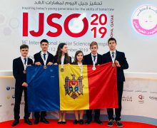 Молдавские школьники получили 6 медалей на Международной научной олимпиаде в Катаре
