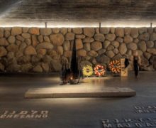 Додон примет участие во Всемирном форуме, посвященном памяти жертв Холокоста