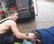 Две спасенных жизни за неделю. В Кишиневе спасатель Николай Карауш снова вытащил человека, провалившегося под лед