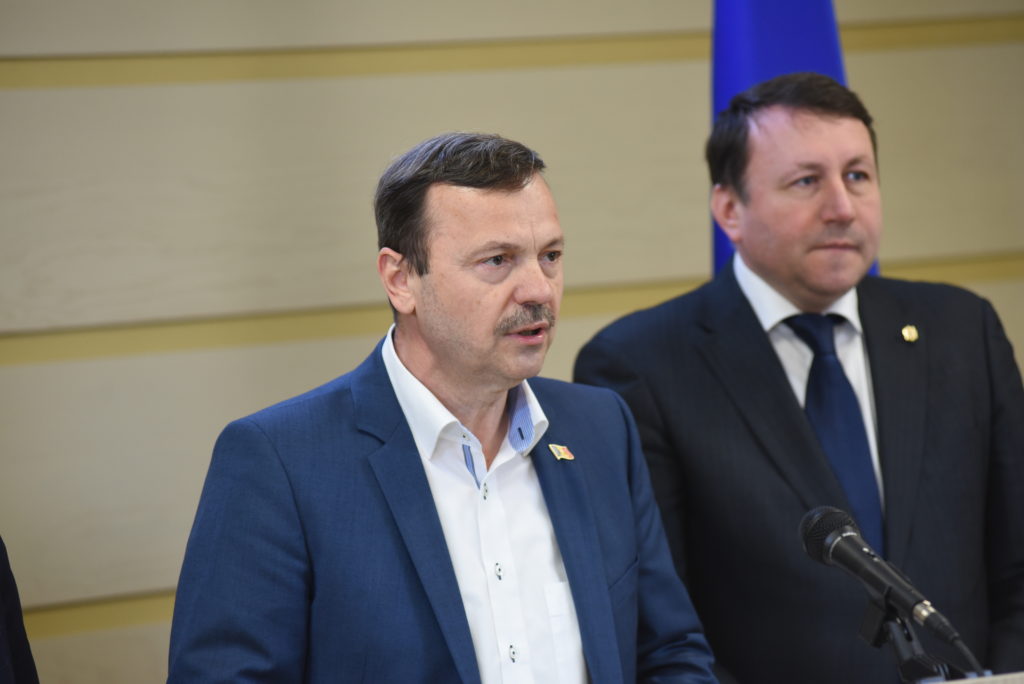 năstase, munteanu