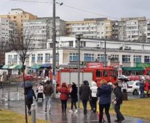 Alertă cu bombă la un mall din București. Oamenii sunt evacuați din clădire