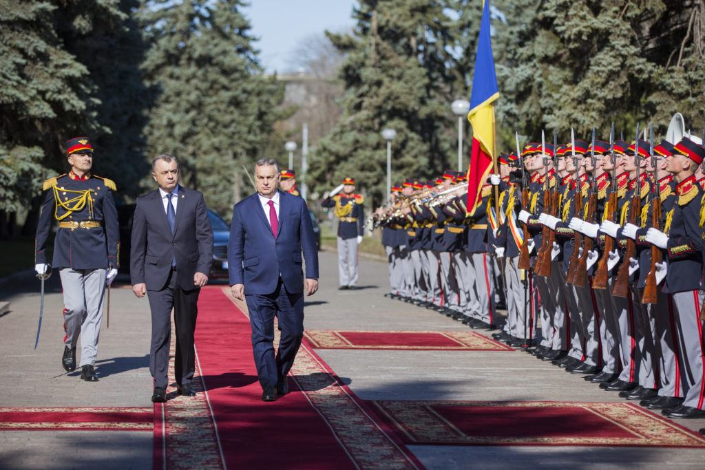 FOTO Ion Chicu și Viktor Orbán au semnat declarația comună pentru parteneriat strategic între Republica Moldova și Ungaria