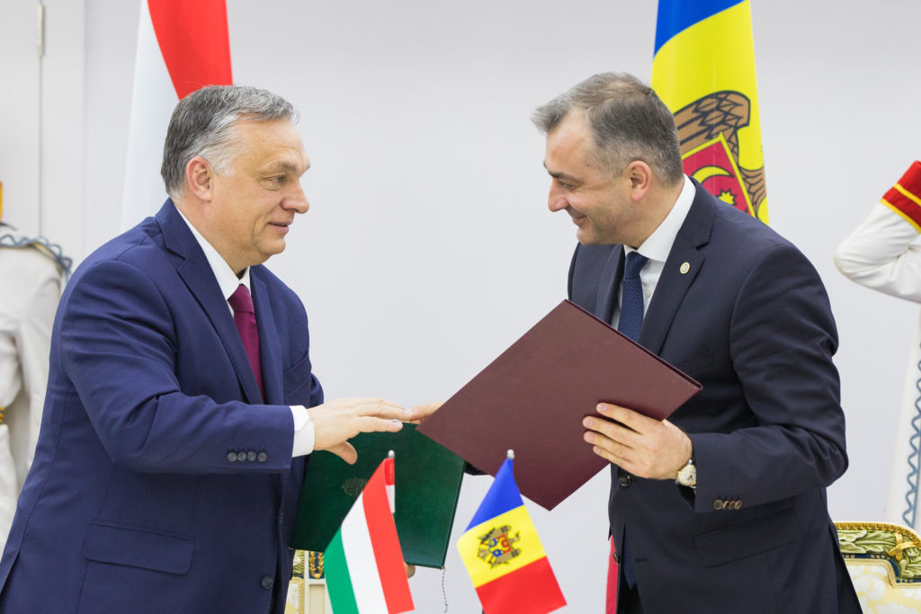 FOTO Ion Chicu și Viktor Orbán au semnat declarația comună pentru parteneriat strategic între Republica Moldova și Ungaria