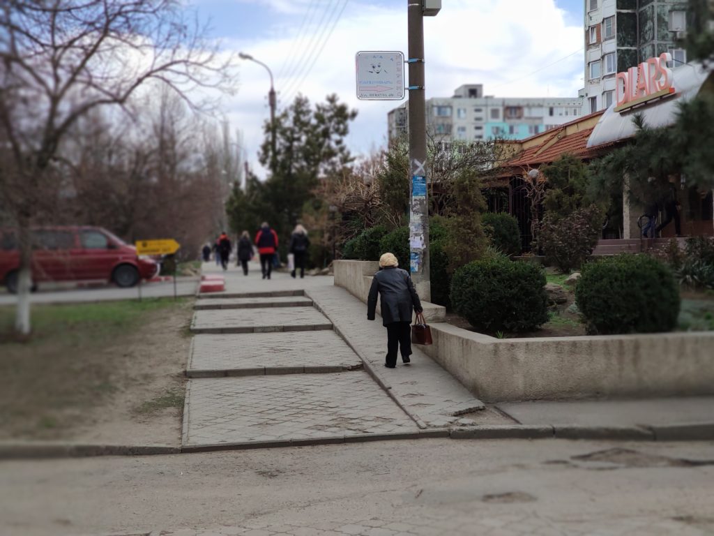 Cozi la „Sheriff”, taximetriști fericiți și magazine de tutun deschise. Cum trăiește Tiraspolul în carantină. Reportaj NM