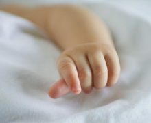 В Кишиневе госпитализировали двухлетнего ребенка с подозрением на коронавирус
