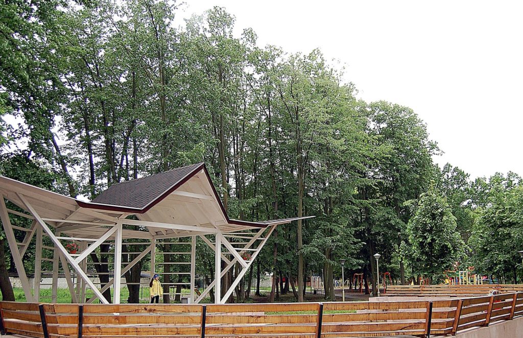 В Унгенах центральный парк переименовали в «Маленький Клуж» (ФОТО)