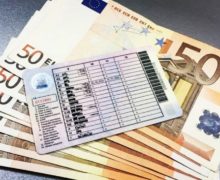 Водительские права за €700. НЦБК задержал мужчину, обещавшего помочь с удостоверением